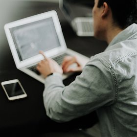 Студенты и выпускники 2020 года смогут бесплатно учиться на Coursera и получать сертификаты