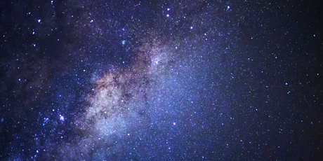 Телескоп «Джеймс Уэбб» сфотографировал распад звезды: это похоже на мозг или песочные часы