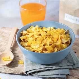 Детокс-соки и хлопья на завтрак: в соцсетях развеивают мифы о «полезных» продуктах и советах