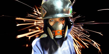 «Вот надышитесь сваркой и рожать не сможете»: создательница «чата сварщиц» — о стереотипах и харассменте