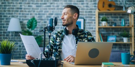 Как взять классное интервью? 9 советов от ведущей и продюсера подкастов с аудиторией более 3 миллионов человек