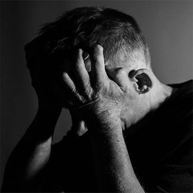 Грустить полезно: книга датского психолога о важности негативных эмоций