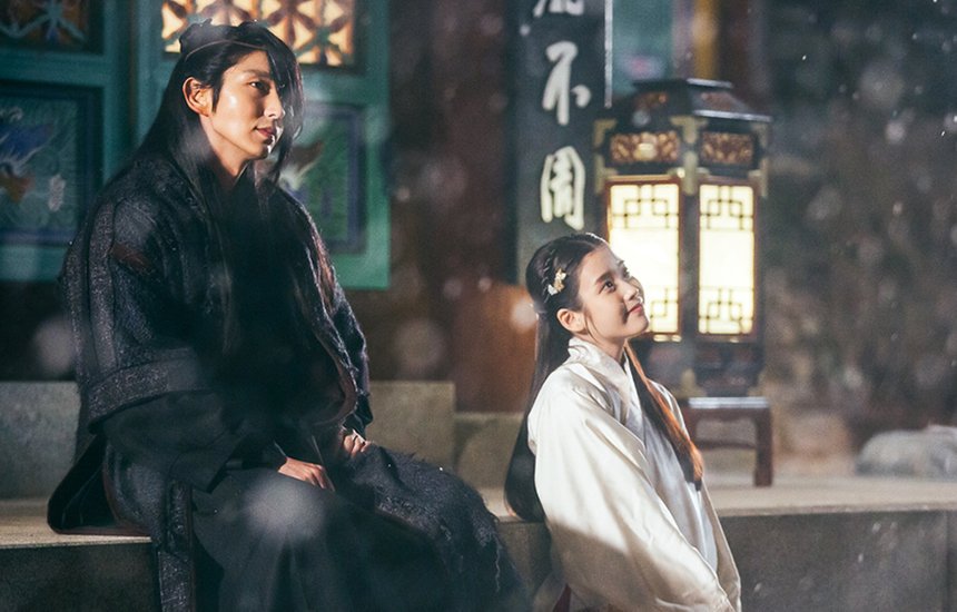 Кадр из сериала «Алые сердца: Корё»