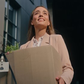 14% россиян хотят уволиться после праздников, еще треть планирует взять отпуск