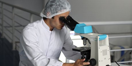 «Люди пытаются разглядеть море угроз через игольное ушко». Почему так трудно обнаруживать опасные вирусы