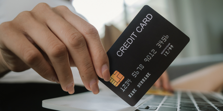 ЦБ обяжет банки привязывать ИНН пользователей к их банковским счетам