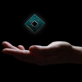 Мужчина забыл пароль от чипа, встроенного в его тело