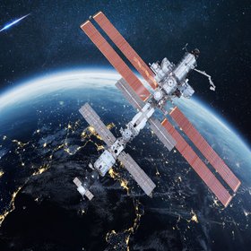 220 дней — столько времени 70-летний астронавт снимал на камеру свою жизнь в космосе