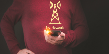 Жители Москвы и Санкт-Петербурга несколько дней жалуются на отсутствие мобильного интернета