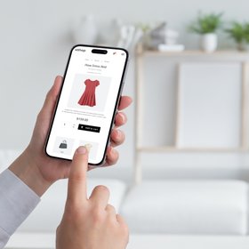 20% опрошенных россиян проводят свободное время на маркетплейсах