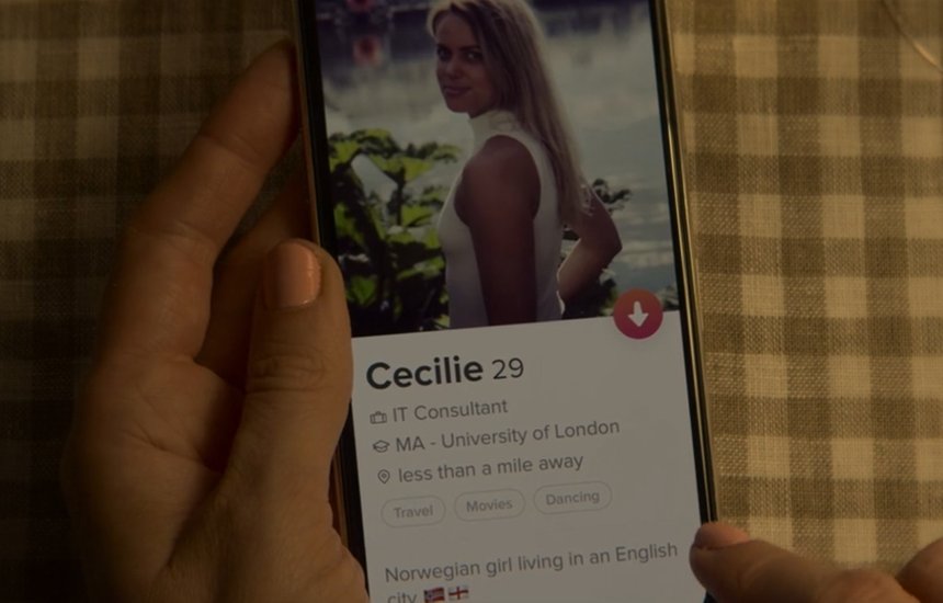 Кадр из документального фильма «Аферист из Tinder»