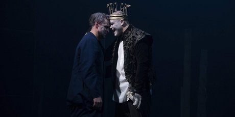 10 спектаклей Юрия Бутусова, которые еще можно увидеть в Москве и Питере