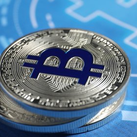 $112 000 — столько стоит биткоин после обновления исторического максимума