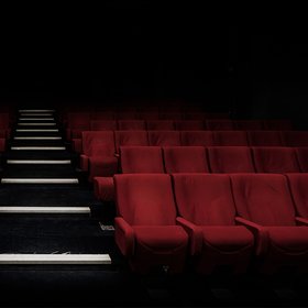 TED выбрал 10 лучших лекций за 2019 год. В центре внимания сон, сатира, счастье и синтетические растения