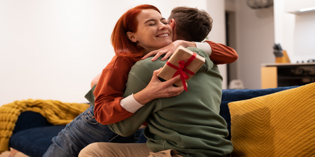 25 000 рублей — столько российские мужчины готовы заплатить своим женам или девушкам, чтобы провести майские выходные, как им захочется