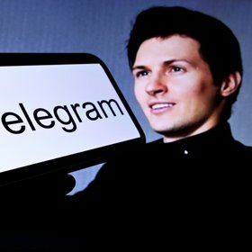 Павел Дуров написал ИИ-трек «Свой Живой Интернет» и опубликовал его под псевдонимом «Дурикович»