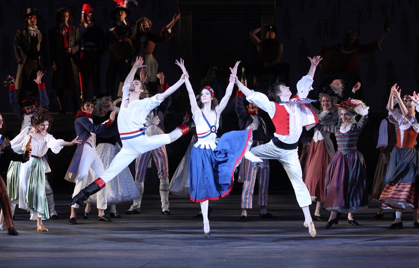 Балет «Пламя Парижа» в Большом театре