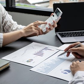 Мишустин: в 2026 году МРОТ превысит 27 тысяч рублей