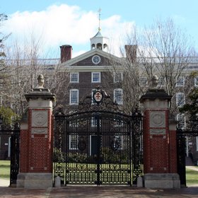 «Извини, но ты тупой и нищий». Студент из США разослал сотрудникам вуза вопросы из книги Илона Маска – и получил тонну хейта в ответ