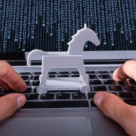 Китай шпионил за тибетцами и уйгурами через подделки Signal и Telegram — спецслужбы иностранных государств