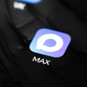 Приложение мессенджера MAX недоступно в Appstore