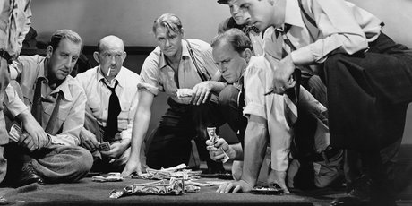 Опрос SuperJob: 39% россиян готовы получать «черную» зарплату