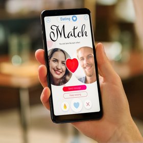 «Я считаю, что сайты знакомств нужно запрещать. Такие платформы развращают молодежь», — Виталий Бородин