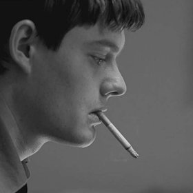 Какая эмоция толкает нас к зависимостям: самое грустное исследование Гарварда