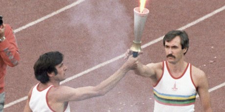 «Хочешь сделать хорошо – сделай сам». Что не так с этим тезисом и как он мешает нам работать