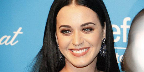 «Земля умирает, а Кэти Перри летит в космос. Отвратительно!». Знаменитости – о космическом туризме