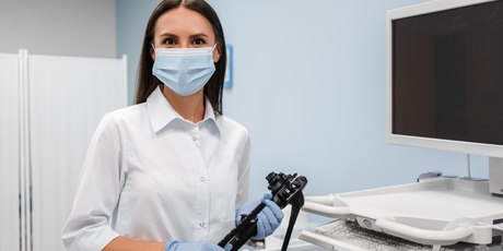 Выпускники медвузов не смогут самостоятельно выбирать медучреждения для отработки, Минздрав готовит список больниц для наставничества