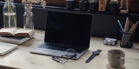 Как обустроить рабочее место дома: 5 простых шагов
