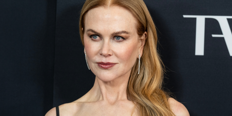 «Он наелся фалафеля перед сценой с поцелуями»: Николь Кидман – о постельных сценах со Скарсгардом в «Большой маленькой лжи»