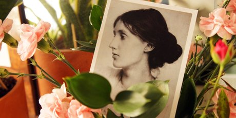 Кто такая Вирджиния Вулф, почему о ней все вспомнили и как понимать ее книги