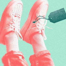 Китайский маркетплейс Poizon заработал в России