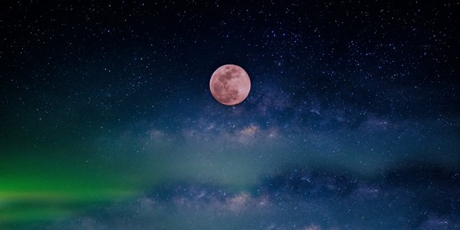 Как увидеть Венеру, Юпитер и клубничную Луну в июне 2026 года