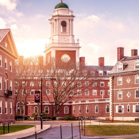 Гарвардский университет подал в суд на администрацию Трампа