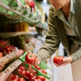 Как правильно планировать покупки продуктов, чтобы тратить меньше денег и не выбрасывать еду