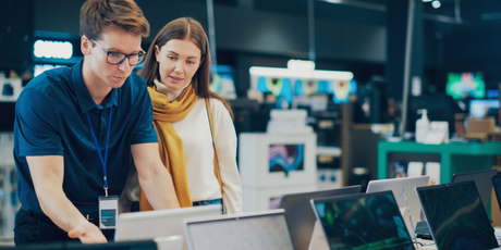 В начале 2026 года в России повысятся цены на компьютеры на 10%