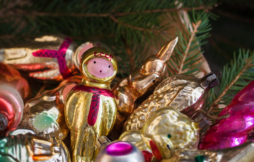 Своп ёлочных игрушек (6+)