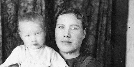 «Я – причина несчастий своей матери». Как чувство долга перед родителями мешает нам жить