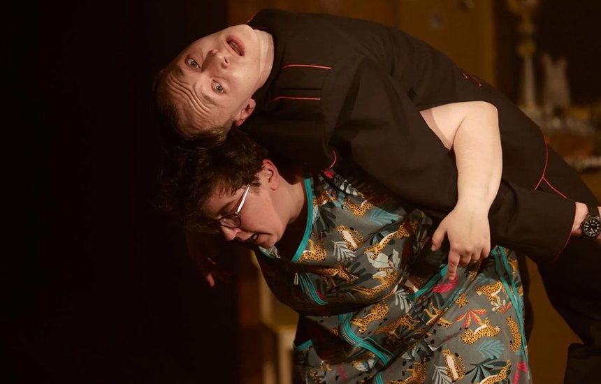 «Мать», пространство «Внутри»