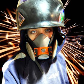 «Вот надышитесь сваркой и рожать не сможете»: создательница «чата сварщиц» — о стереотипах и харассменте