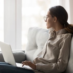 Опрос: зумеры отказываются работать на удаленке из-за одиночества