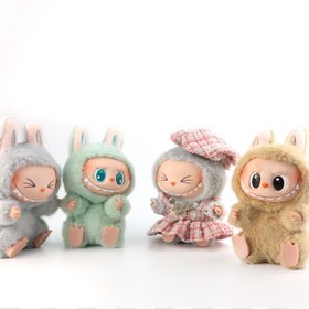 «Взрослые дядьки и тетьки — говорим, что нам эти игрушки Labubu опасны», — депутат Госдумы Нина Останина