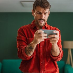 В интернете вирусится соцсеть нового формата Setlog