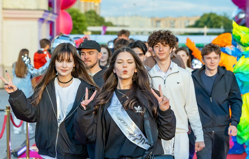 Московский выпускной на ВДНХ