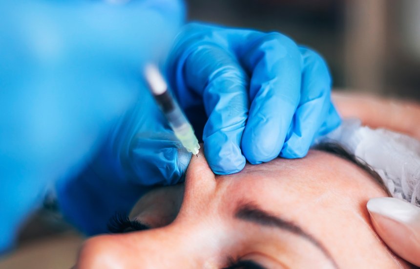 эстетический, лечение, карьера, медицинский, образование, косметолог, лоб, медик, обучение, офис, процедуры, косметические процедуры, получение, морщины, шприц, перчатки, мышцы, дерматология, лифтинг, пациент, процедуры, косметический, косметическая процедура, инъекции, уход за кожей, терапия, ботокс, деликатная косметология, 2021, медицина, процедура, эстетика, веса, клиент, морщина, косметолог, до свидания, врач, карьера, клинический, косметология, врачи, старение, клиника, игла, инъекция, инъекция;