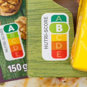 В Госдуме предложили маркировать «вредные» продукты