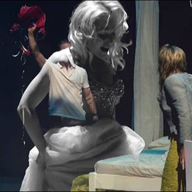 Последний шанс бесплатно посмотреть «Трамвай “Желание”» с Джиллиан Андерсон